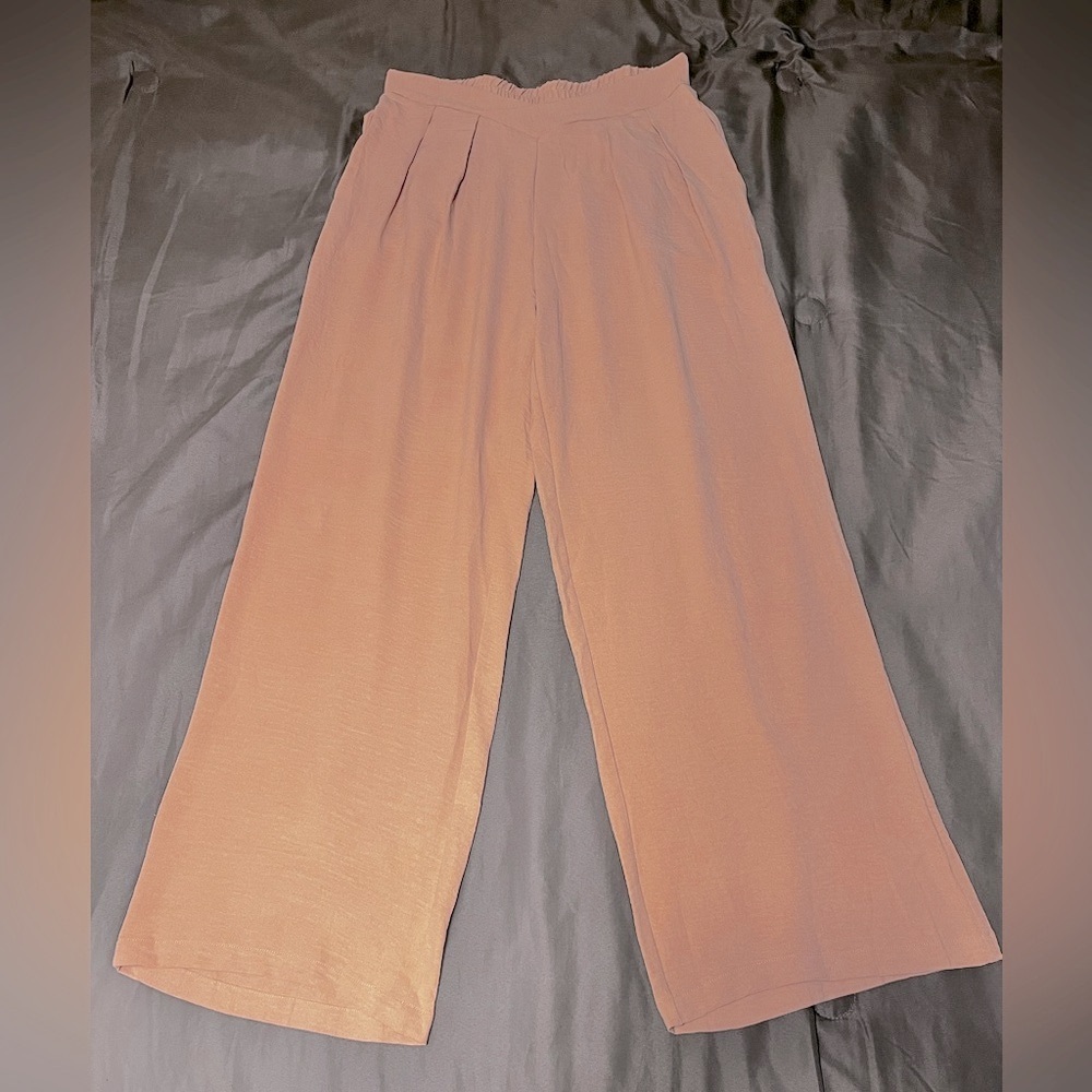 🌹 UEU designer Johnny pants size M NWT